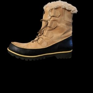 JBU Faux Fur-lined calf length rubber soled boots only worn once for  15 minutes